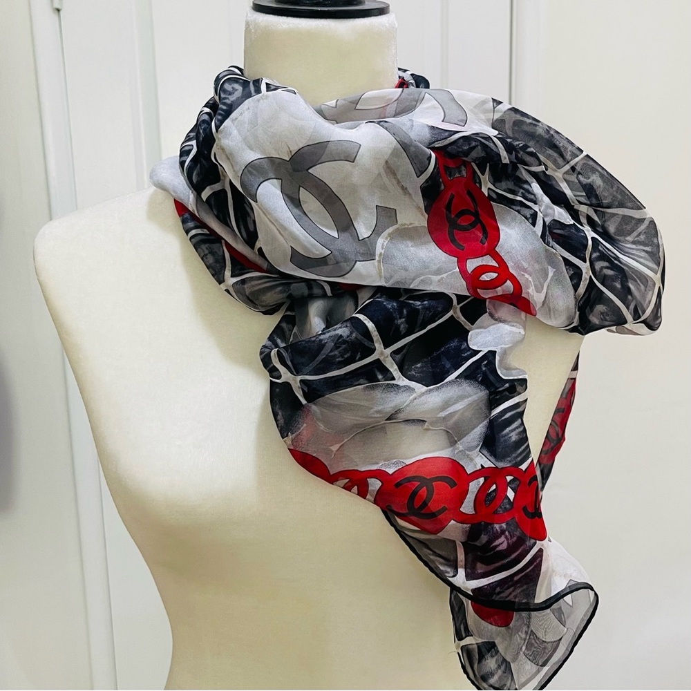 CHANEL Black and Red Logo Scarf - Picture 13 of 16